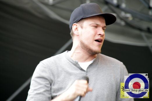 iLLBiLLY HiTEC feat. Longfingah (D) 26. Summer Jam Festival, Fuehlinger See Koeln - Red Stage 02. Juli 2011 (10).JPG